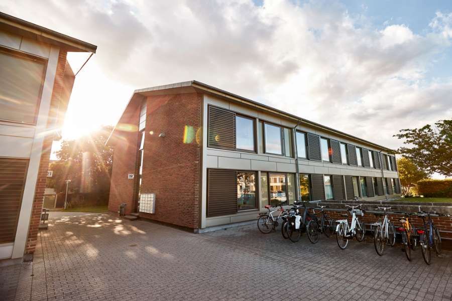 Kloge hoveder får facaden beskyttet med aluminiumskassetter fra DS Stålprofil, Vilhelm Kiers Kollegium, Snogebæksvej 11-21, 8210 Århus